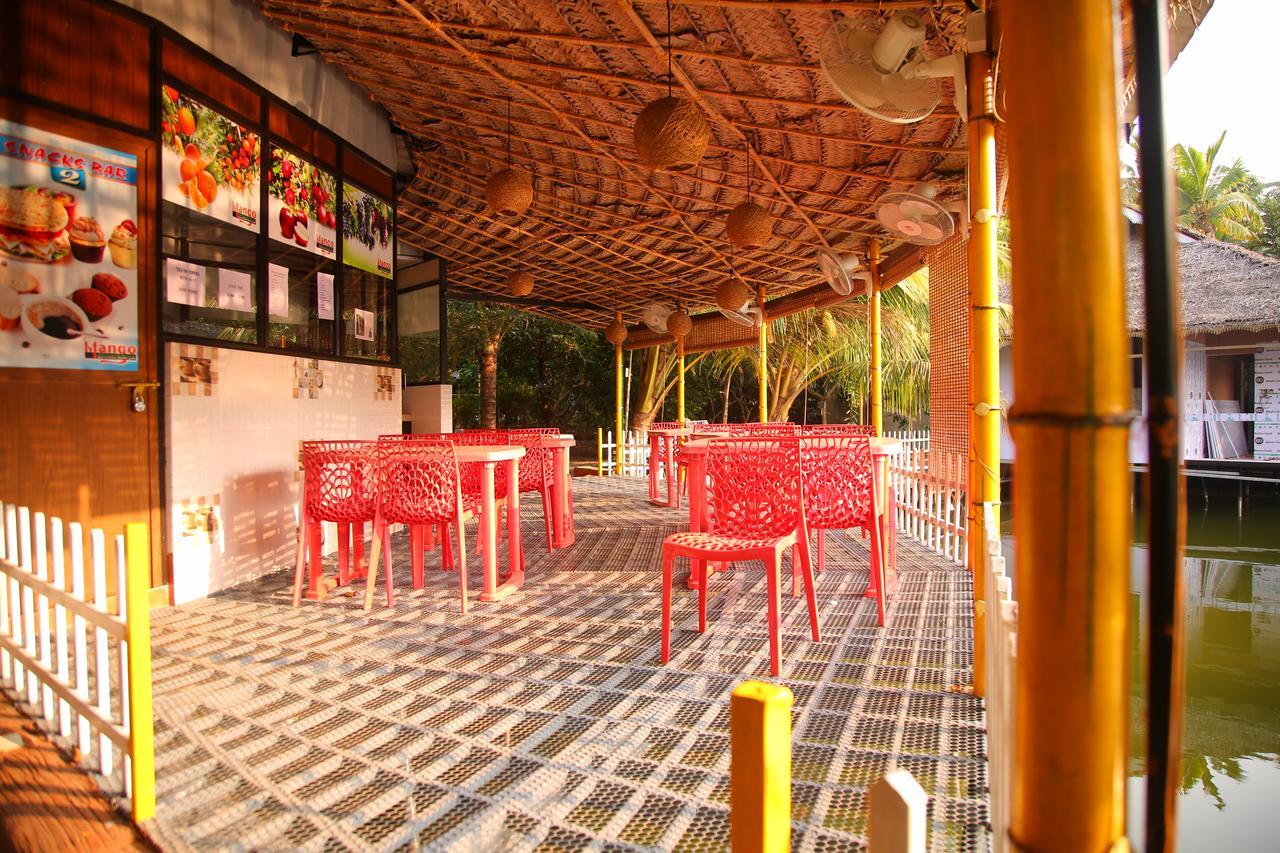 Mango Meadows Hotel Kottayam Luaran gambar